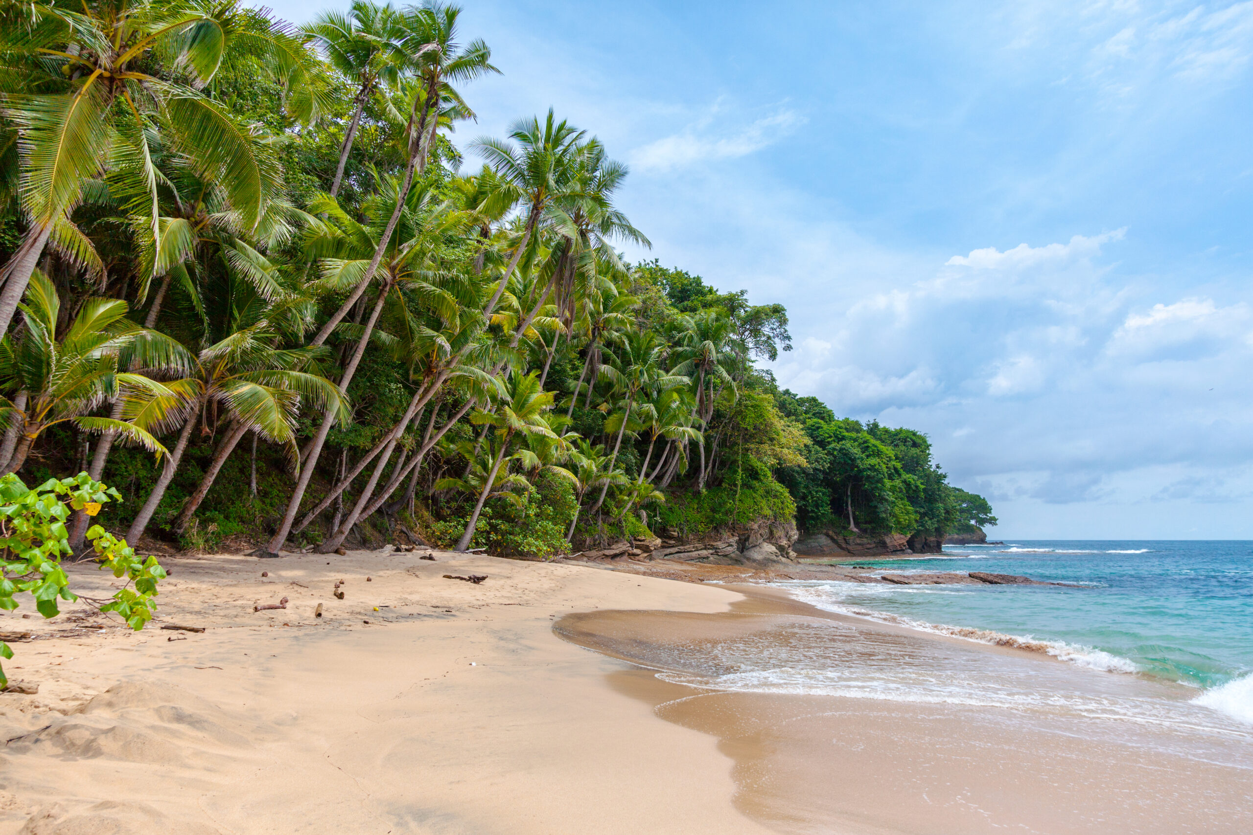 Playa Blanca & Farallón Beaches, Panama: A Guide to the Pacific Coast’s Calmest Turquoise Water